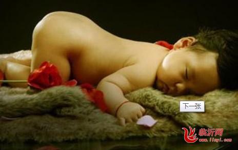 宝宝喜欢趴着睡觉好吗？